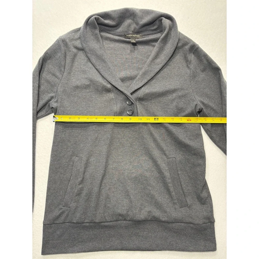 Banana Republic Sweatshirt Mens Large Gray Shawl Collar Henley Pockets Pullover